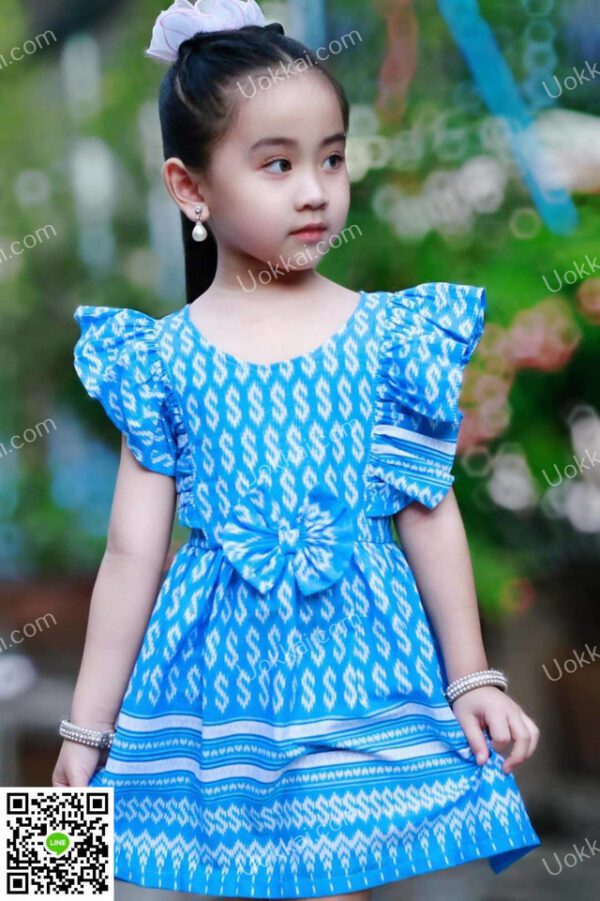 ชุดไทยเด็กสีฟ้า