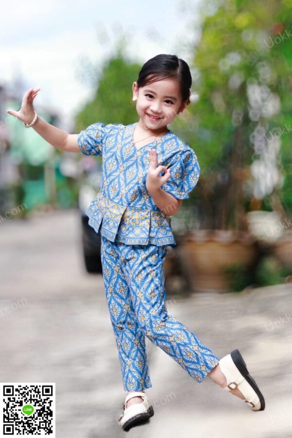 ชุดไทยเด็กประยุกต์ ชุดไทยเด็กกางเกง ชุดออกงานเด็ก เสื้อผ้าเด็กสวยๆ